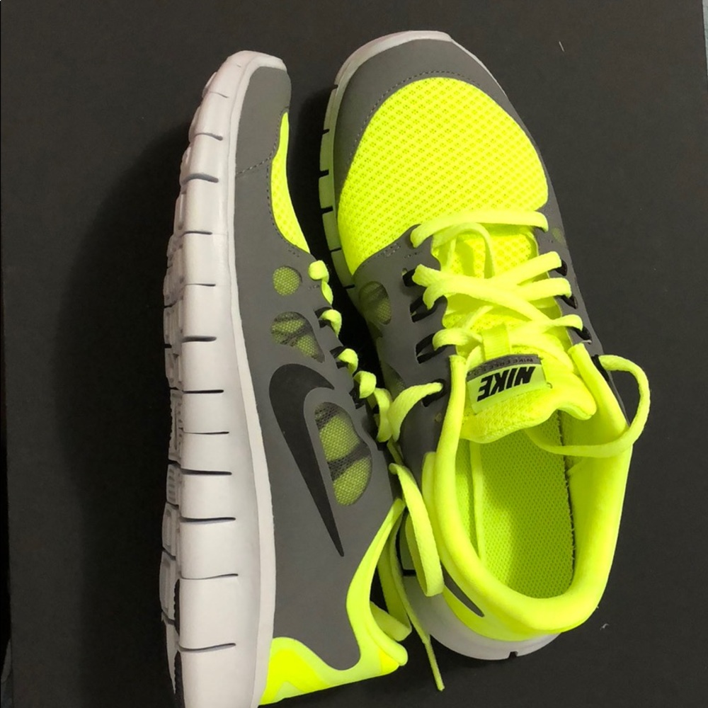 Nike New grey and neon yellow 6.5 youth sneakers